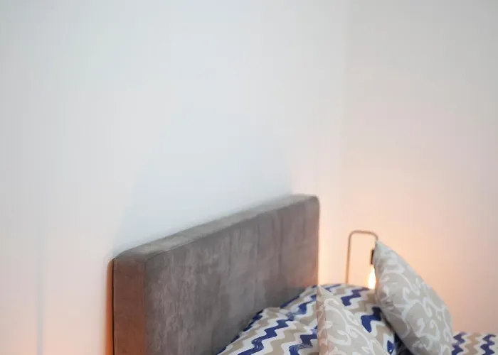 Ludovisi Seminterrato Loft *